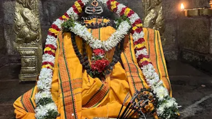 Arulmigu Andhala Easwari udanurai Thiru Muktheeswarar Kovil